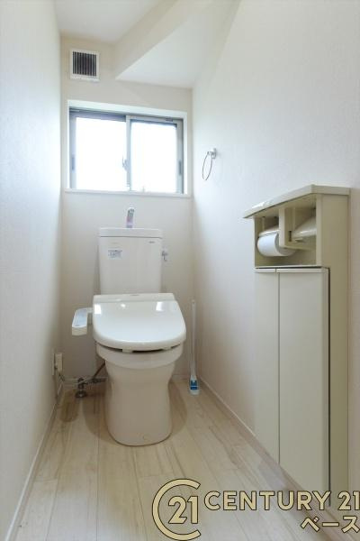 北葛城郡上牧町松里園３丁目　一戸建のトイレ|■現地撮影写真■