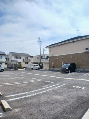 【駐車場】 | スプリングフィールドＢ