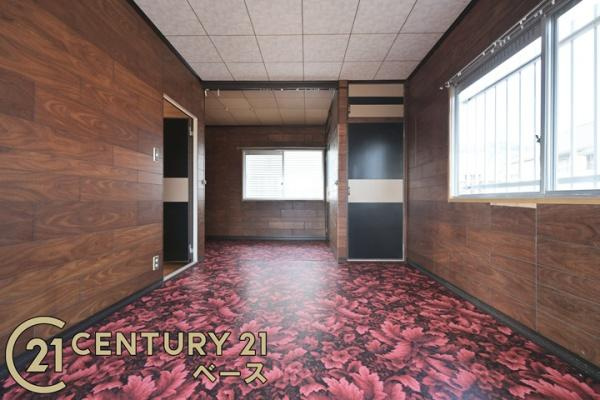 大和郡山市矢田山町の中古一戸建の洋室|■現地撮影写真■日当たりのよい明るい雰囲気の洋室です！