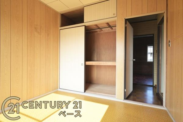 大和郡山市矢田山町の中古一戸建の洋室|■現地撮影写真■庭に面した開放感のあるお部屋です！