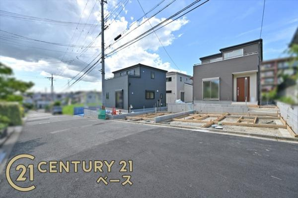 リーブルガーデン神功 ３号棟 ／新築一戸建の前面道路含む現地写真|■現地撮影写真■道路と高低差の少ないフラットな敷地です！