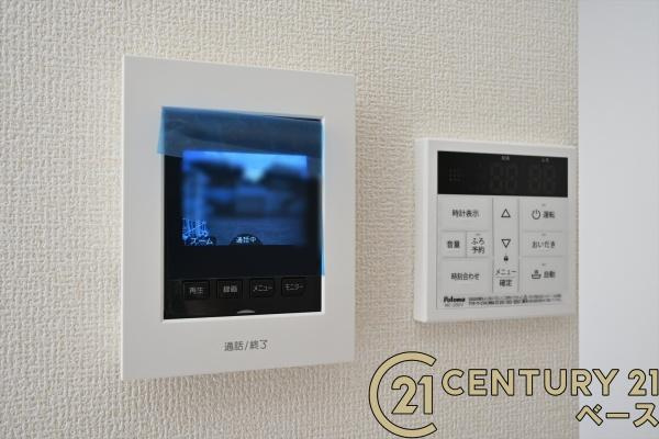 リーブルガーデン神功 ２号棟 ／新築一戸建の内装|■現地撮影写真■ＴＶモニター付きインターホンで防犯対策もバッチリ！来客も一目でわかり安心です！