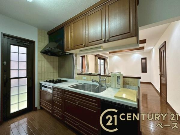 北葛城郡上牧町葛城台３丁目　一戸建のキッチン