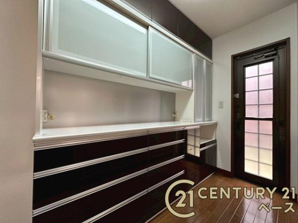 北葛城郡上牧町葛城台３丁目　一戸建の収納