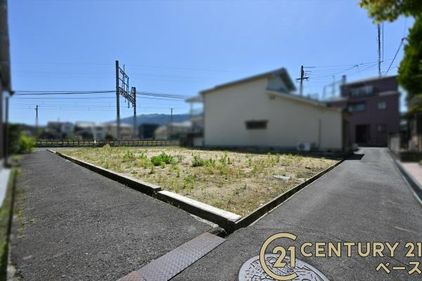 葛城市長尾の売地の外観|■現地撮影写真■落ち着いた雰囲気の住宅地内です！お気軽にお問い合わせください！■