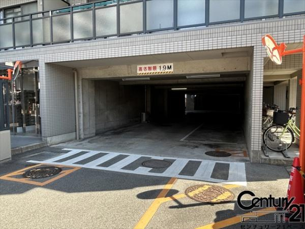 ローレルコート桜井の駐車場|■現地撮影写真■こちらは現地駐車場です！