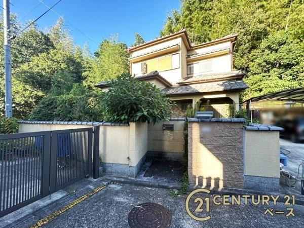 生駒市萩の台　一戸建