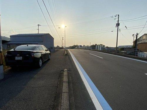 阿島２丁目　売土地の前面道路含む現地写真|前面道路含む現地写真