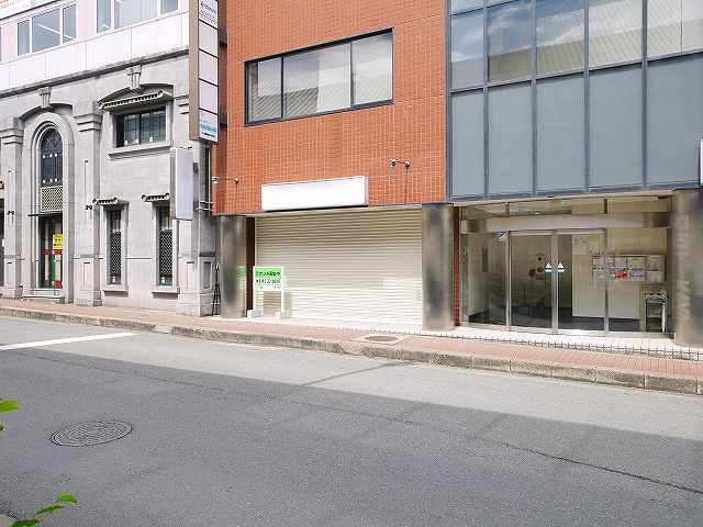 田中ビルの周辺