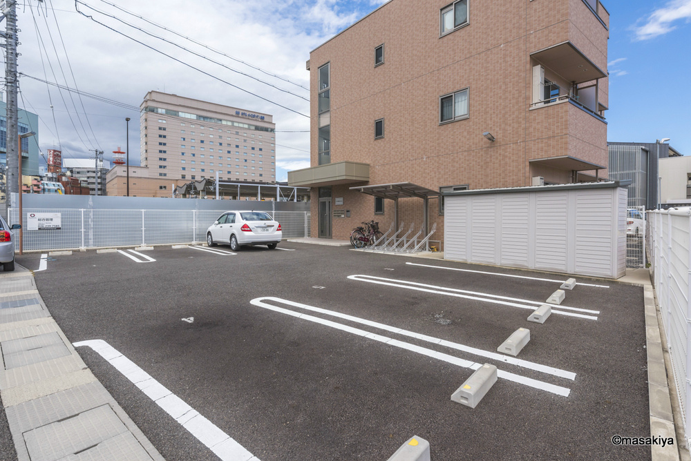イーグル東口マンションの駐車場|駐車場
