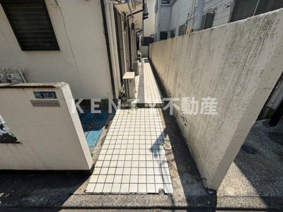 【エントランス】 | ライフピアフランセ | 清潔なエントランスです