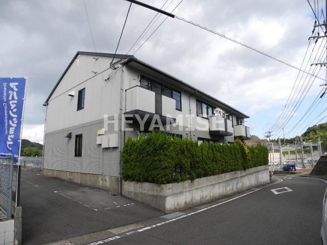 ハイツエンブレム