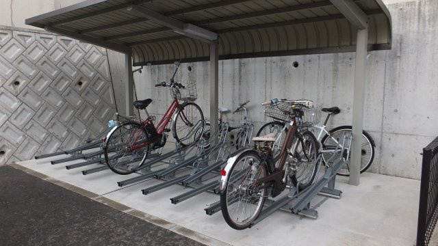 クレイノエヌズガーデンのその他|駐輪場