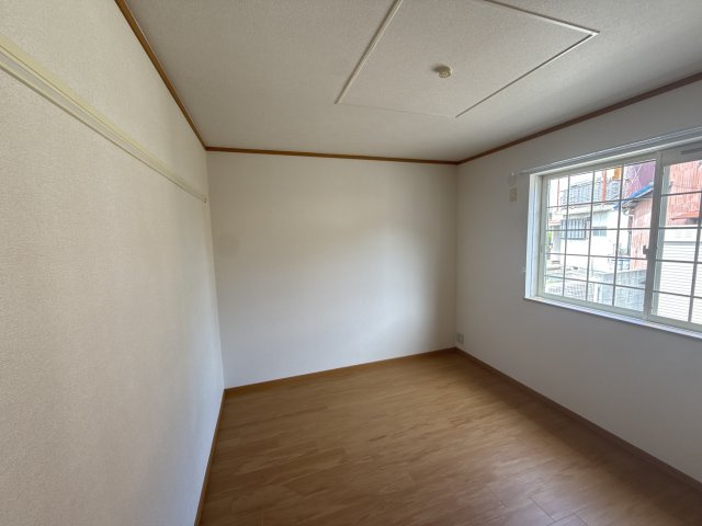アウローラＢの洋室