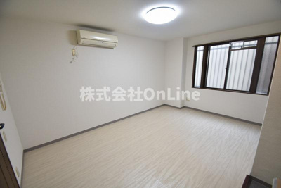 【洋室】 | 長堂瑠璃