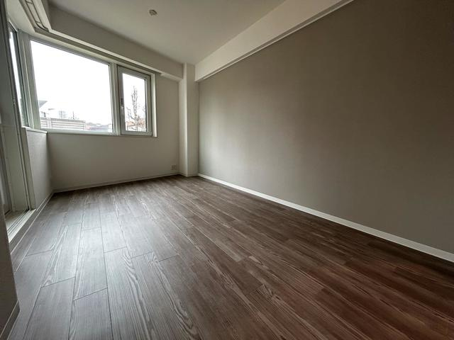 コスモリード新宿余丁町の居間・リビング|※写真は同タイプ住戸です。