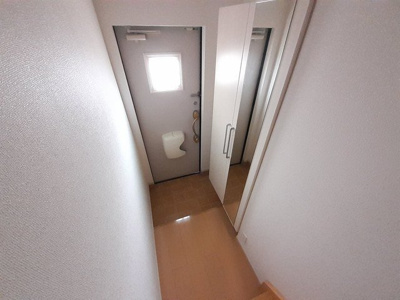 【玄関】 | カレントコートⅠ | ゆったりとした玄関です