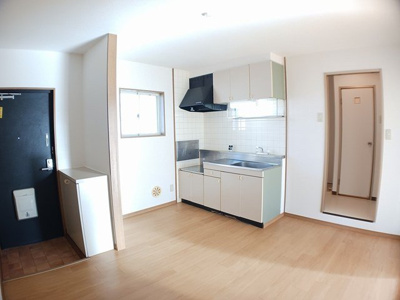 【居間・リビング】 | スカイコート２１ | リビングです