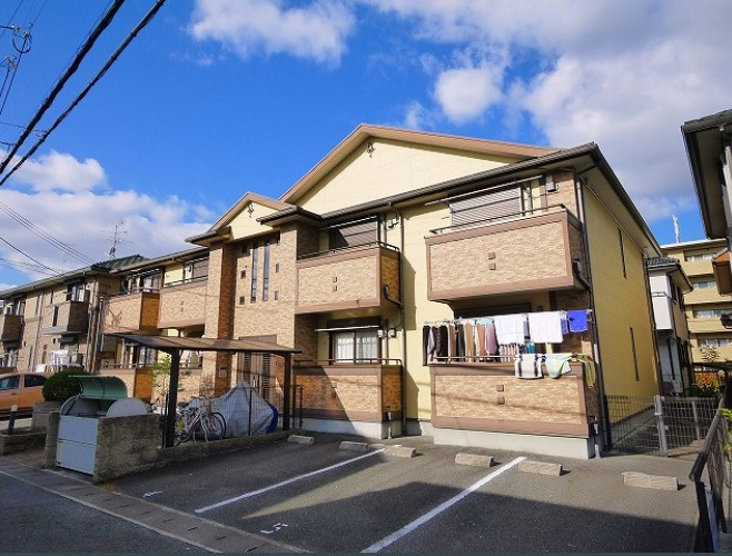 ローレンス西大寺の外観