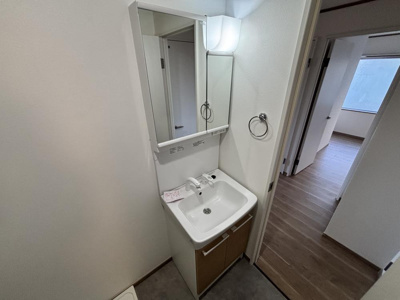 【独立洗面台】 | メイワファイブ