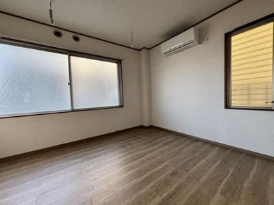 【内装】 | メイワファイブ