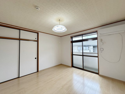 【寝室】 | フォーブル陽東