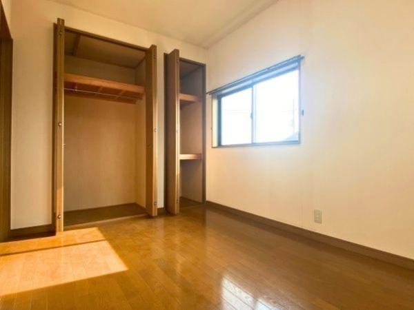 荏隈　中古の洋室