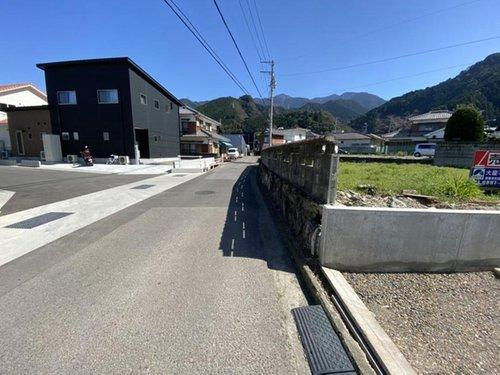 中筋町１丁目　売土地の前面道路含む現地写真|前面道路含む現地写真