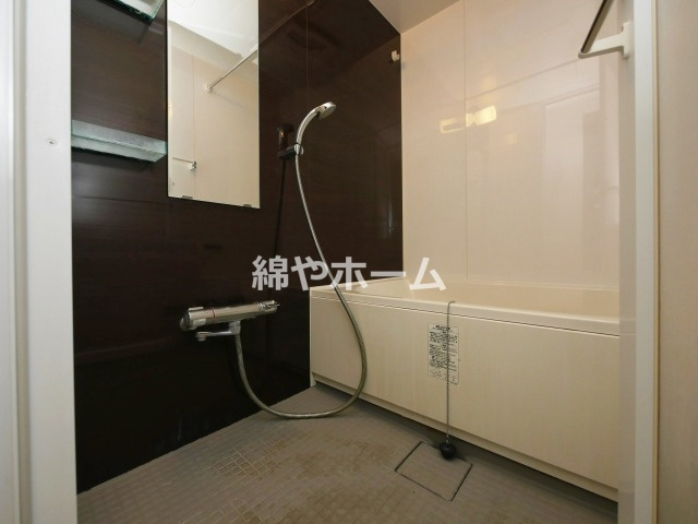 スプリング・ソナタの浴室|落ち着いた空間のお風呂です