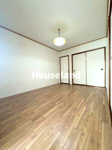 セジュール三浦の洋室