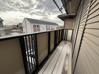 【バルコニー】 | コート倉A