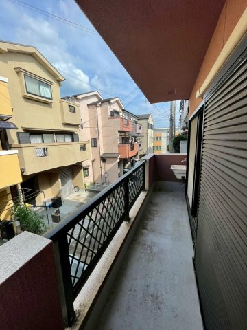 枚方市村野東町のバルコニー
