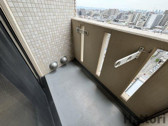 RIDGE江坂のバルコニー