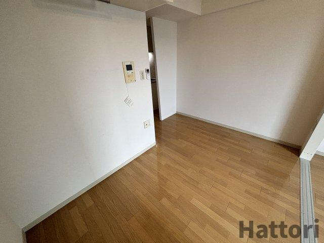 RIDGE江坂の居間・リビング