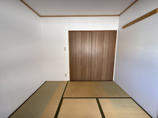 クレスト安室の寝室