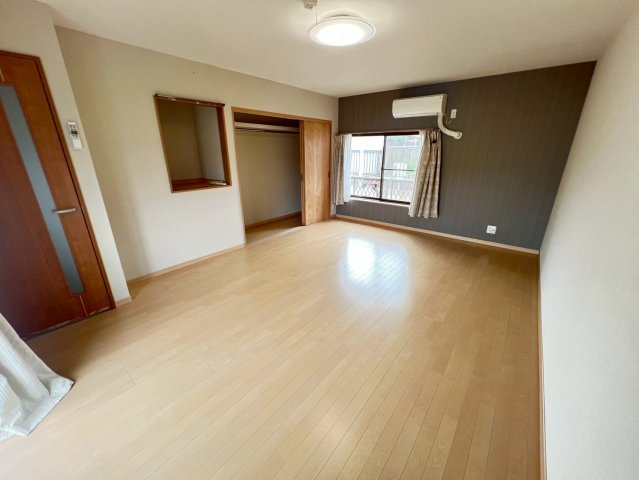 南多聞台住宅の内装