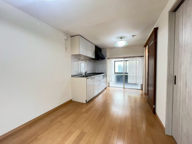 南多聞台住宅の居間・リビング