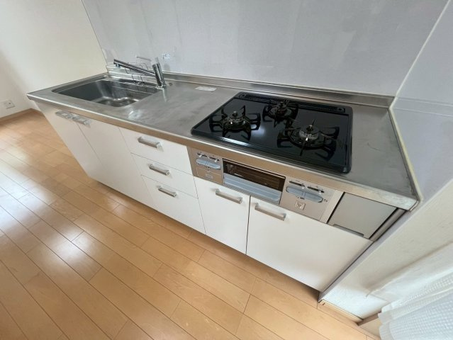 南多聞台住宅のキッチン