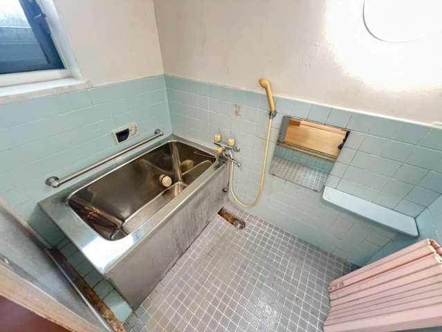 南多聞台住宅の浴室