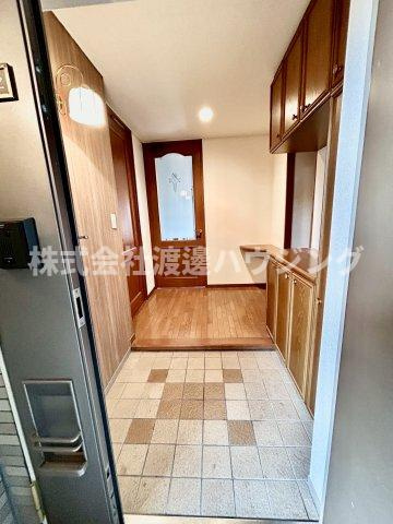 ジオ緑地公園二番館の玄関