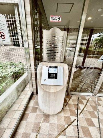 ジオ緑地公園二番館のセキュリティ|オートロックで安心
