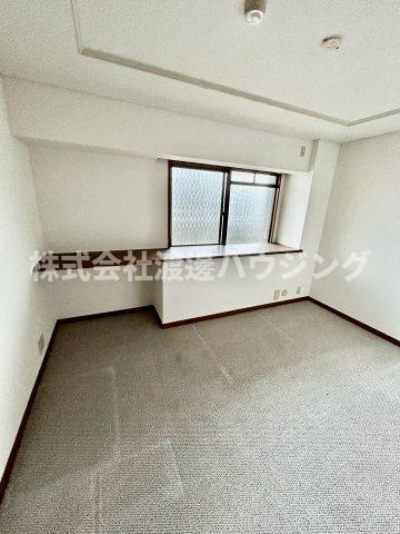 ジオ緑地公園二番館の洋室