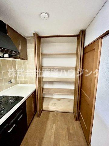 ジオ緑地公園二番館の収納