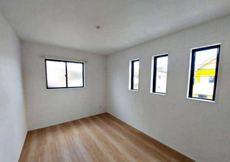 売新築戸建　中央区鴨江二丁目の洋室