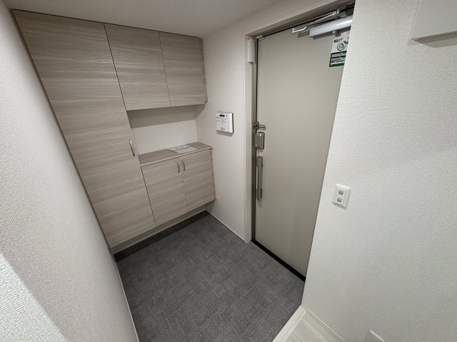 D's町坪の玄関