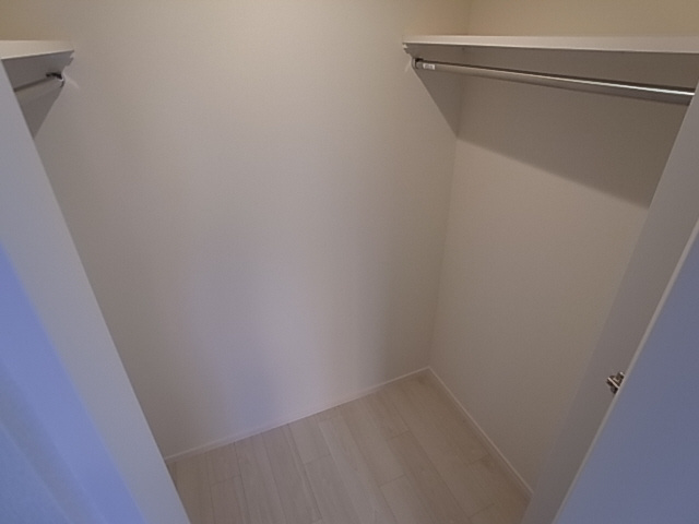 神戸市兵庫区中道通１丁目の賃貸マンションの収納|ウォークインクローゼット