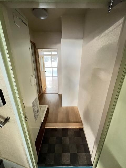 大和市中央林間５丁目の賃貸マンションの玄関