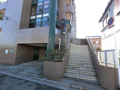 【エントランス】 | ＧＲＥＥＮ　ＡＧＥ駐車場