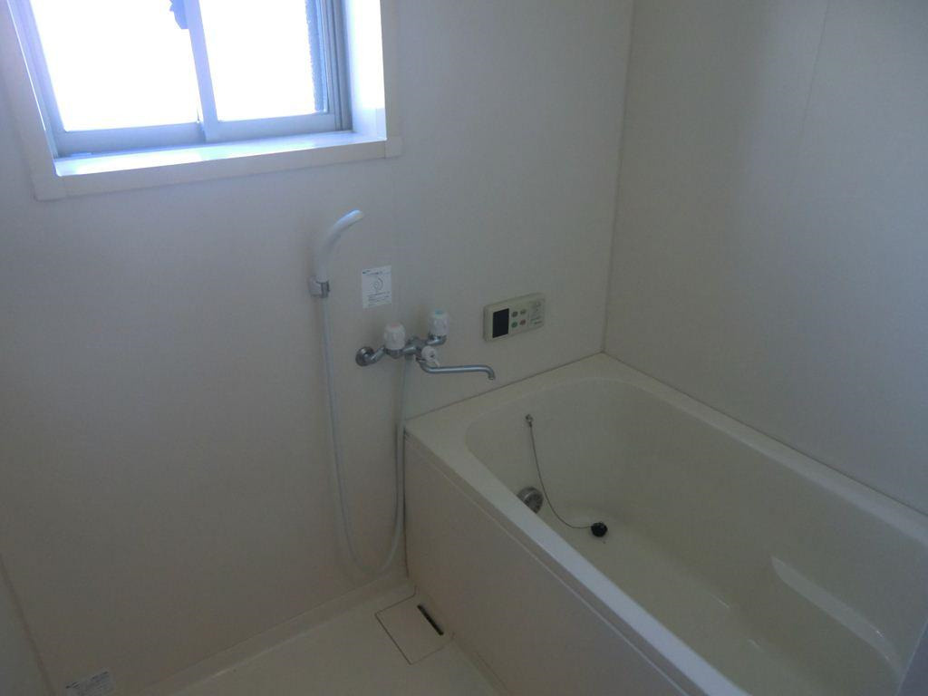 レジェンサンフラワーⅡの浴室|お風呂で日々の疲れを落としましょう