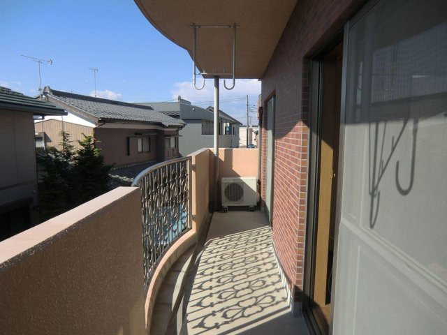 レジェンサンフラワーⅡのバルコニー|バルコニーがあります